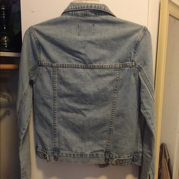 Cheap Monday light wash denim jean jacket XS - Picture 4 of 6